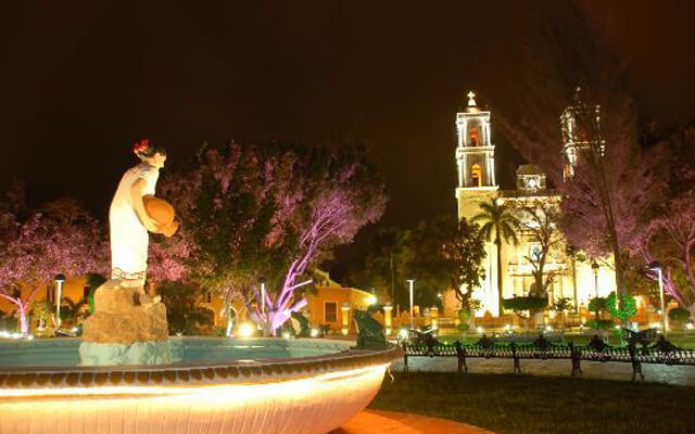 Transporte del Aeropuerto de Cancún a Valladolid